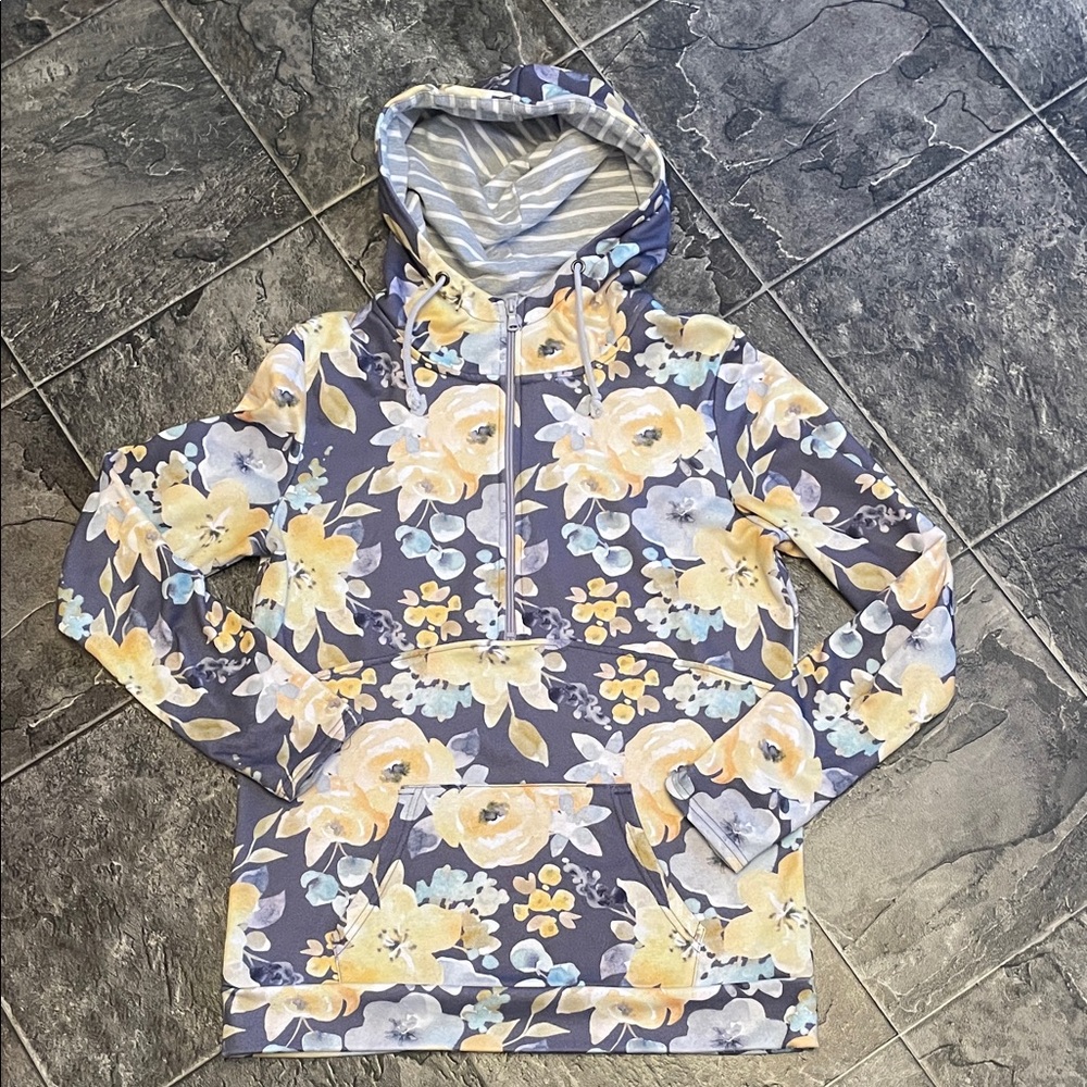 MICHELLE MAE Floral Pattern 1/2-Zip Hoodie Cottagecore Athleisure